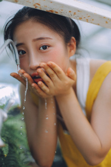 西川里音